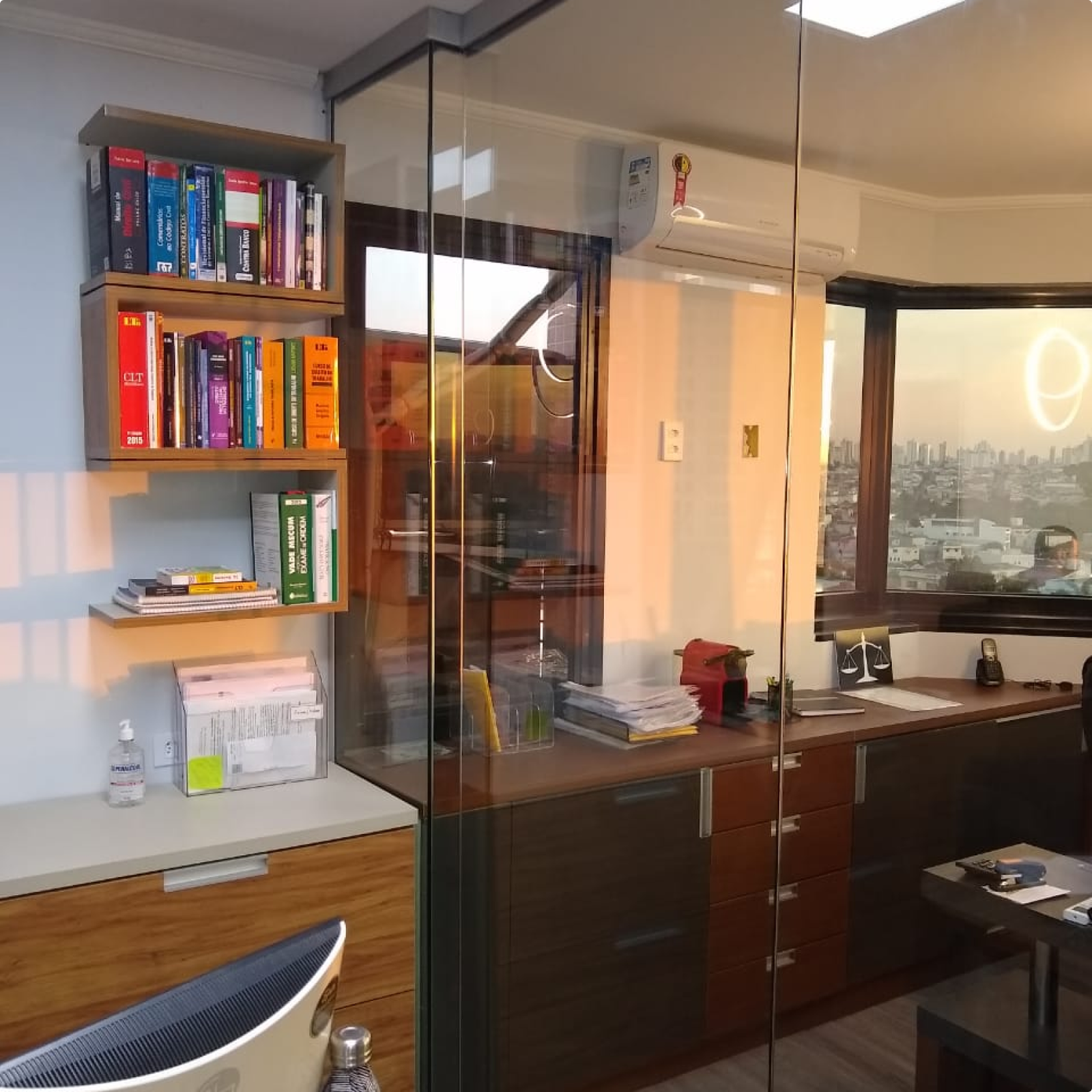 Conceito Vidros & Projetos - Divisória de Vidro para Empresa